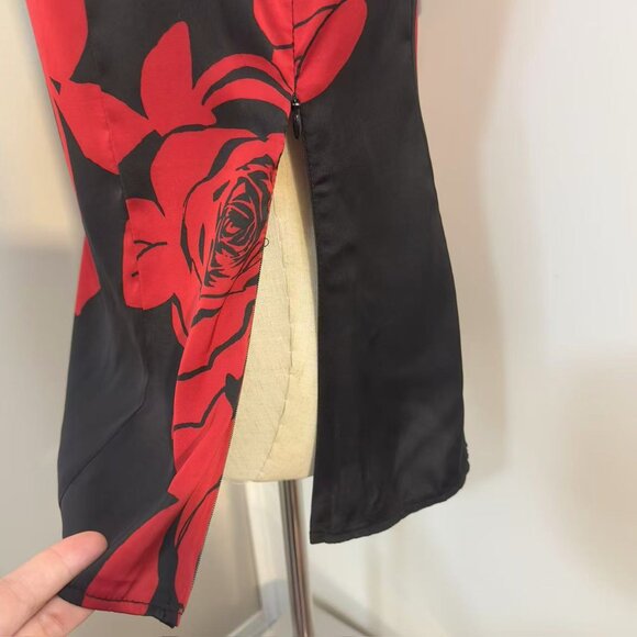 Sleeveless Top by Le Château For ladies (M) - Picture 8 of 10